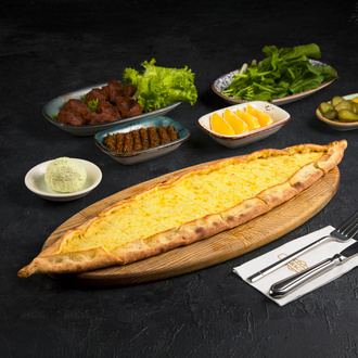 Kaşarlı Pide görseli