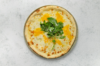 Formaggi Pizza görseli