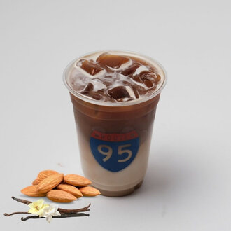 Marry Me Iced Latte (14 Oz.) görseli