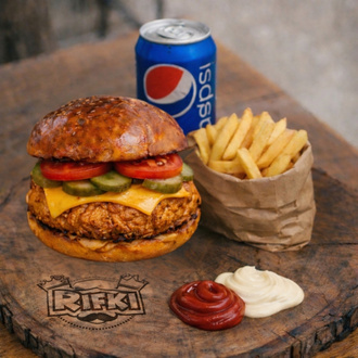 Chicken Burger Menü görseli