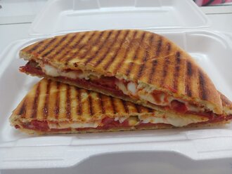 Karışık Bazlama Tost görseli