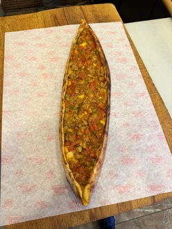 Kuşbaşılı Pide görseli