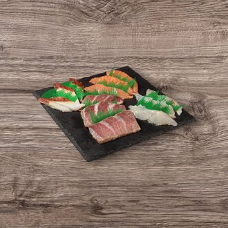 Sashimi Set (12 Pcs.) görseli