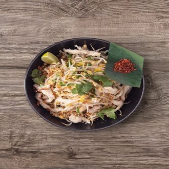 Pad Thai Tavuk görseli