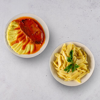 Püreli Rosto Köfte & Makarna görseli