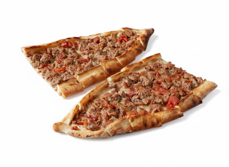 Kuşbaşılı Pide. görseli