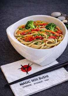Sebzeli Udon Noodle görseli