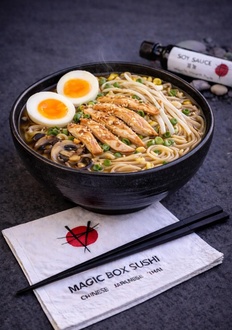 Tavuklu Ramen görseli