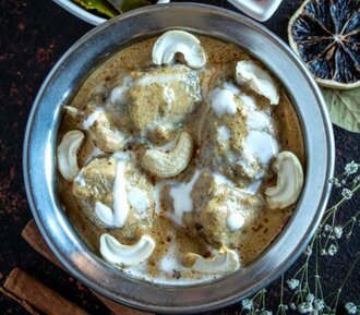 Akbari Gosht görseli