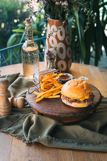 Trüflü Burger görseli