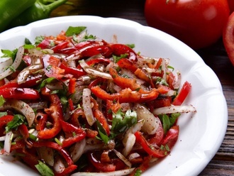 Soğan Salatası görseli