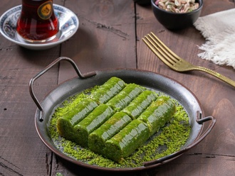 Fıstıklı Dürüm Baklava (500 Gr.) görseli