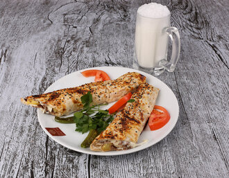 Kaşarlı Et Döner Dürüm görseli