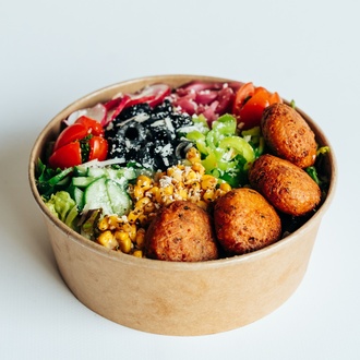 Falafel Salata görseli
