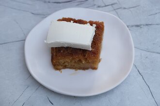 Bol Kaymaklı Ekmek Kadayıfı görseli