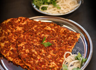 Adana Lahmacun (Acılı) görseli