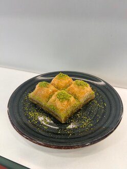 Fıstıklı Kuru Baklava 500 Gr. görseli