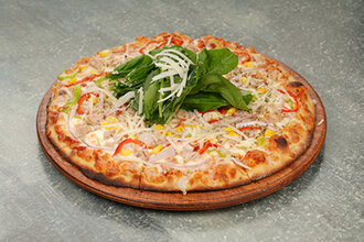 Ton Balıklı Pizza görseli