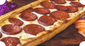 Sucuklu Kaşarlı Pide görseli