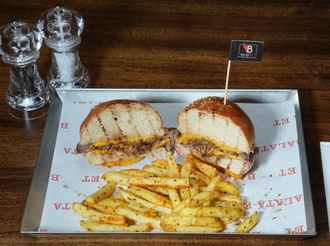 Lokum Burger görseli