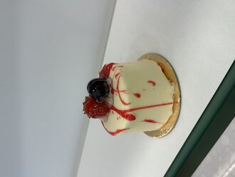 Meyveli Dilim Pasta görseli