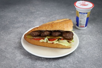 Ekmek Arası Köfte Menü görseli