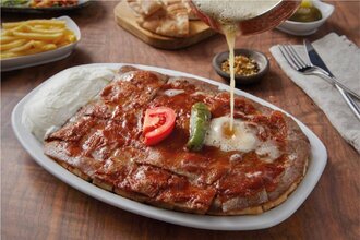 Yaprak Et Döner İskender görseli
