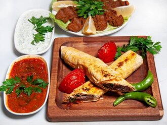 Yaprak Et Döner Dürüm görseli