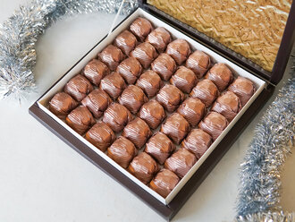 Dekorlu Çikolata (1 Kg) görseli