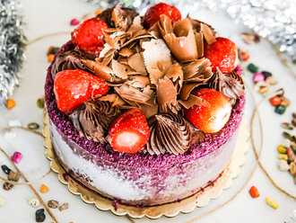 Çilekli Çikolatalı Mois (No. 1) görseli