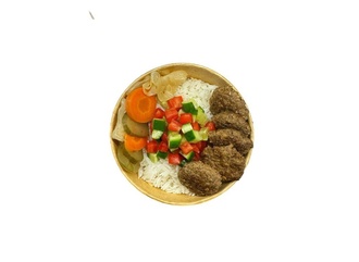 Salatalı Köfteli Pilav görseli