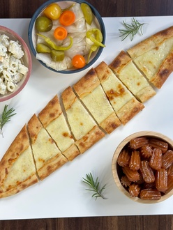 Kaşarlı Pide görseli