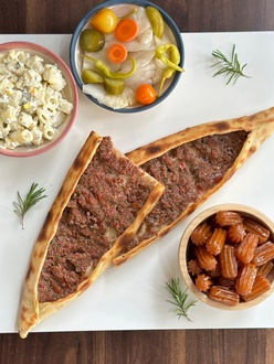 Lahmacun Pide görseli