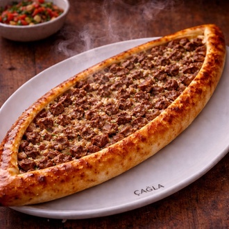 Kuşbaşılı Pide görseli