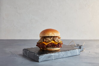 Smash Detroit Onion Burger görseli