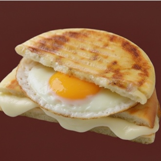Yumurtalı Kaşarlı Bazlama Tost görseli