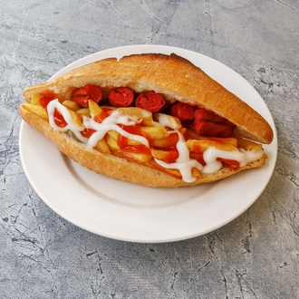 Patron Kaşarlı Sosisli Sandviç görseli