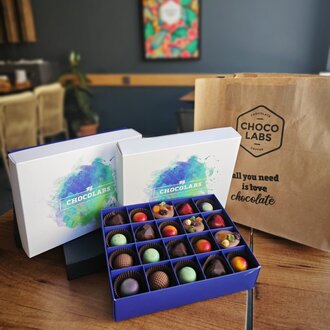 Orta Boy Çikolata Kutusu 20'Li görseli