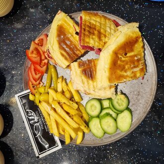 Süper Bazlama Tost görseli