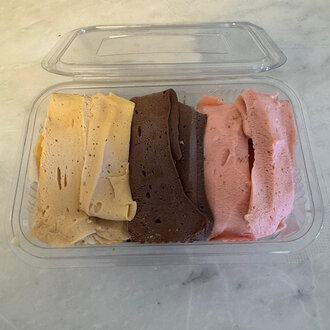 Sade & Kakao & Çilek Karışık Dondurma (500 Gr.) görseli