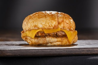 Cheddarlı Islak Hamburger görseli