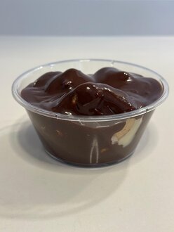 Çilek Taneli Profiterol (250 Gr.) görseli