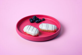 Yaban Mersinli Ekler (55-70 Gr.) görseli