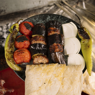 Patlıcanlı Kebap görseli