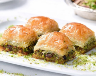 Tereyağlı Antep Fıstıklı Baklava (1 Kg.) görseli