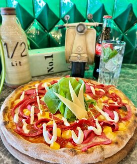 Sosisli Pizza görseli