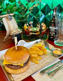 Ömür Burger görseli