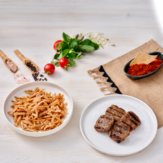 Izgara Köfte & Tereyağlı Erişte görseli