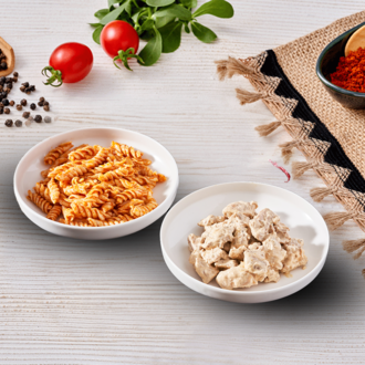 Özel Soslu Tavuk & Fusilli Makarna görseli