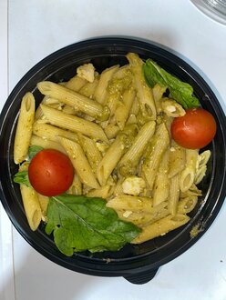 Pesto Soslu Makarna görseli